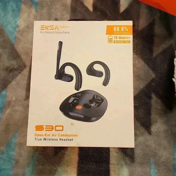 ESKA S30 Wireless Headset - Picture 3 of 4